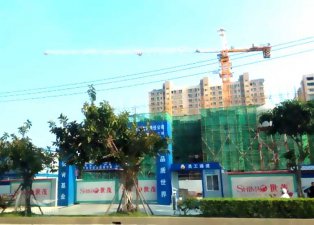 江蘇建工世茂云璽項(xiàng)目使用灰狼覆膜板